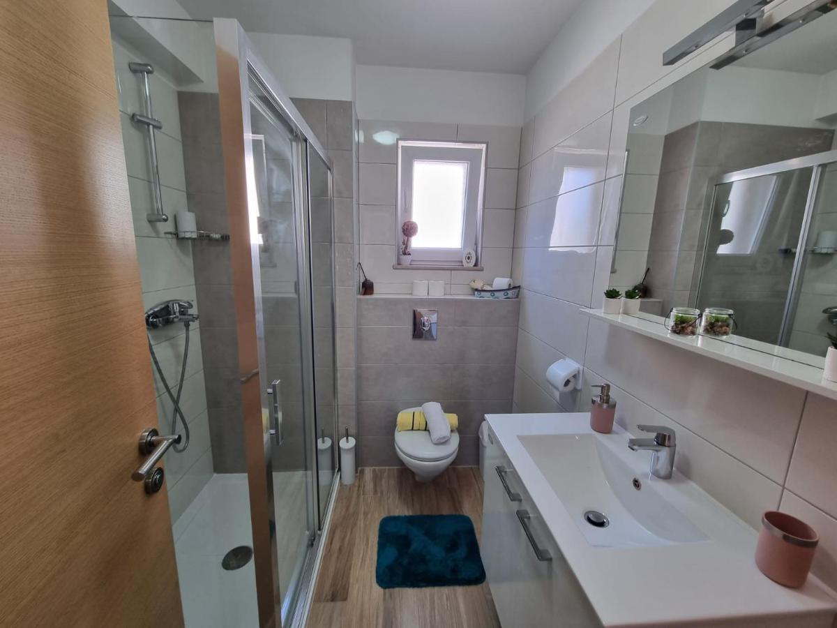 Apartman Marija Биоград-на-Мору Экстерьер фото